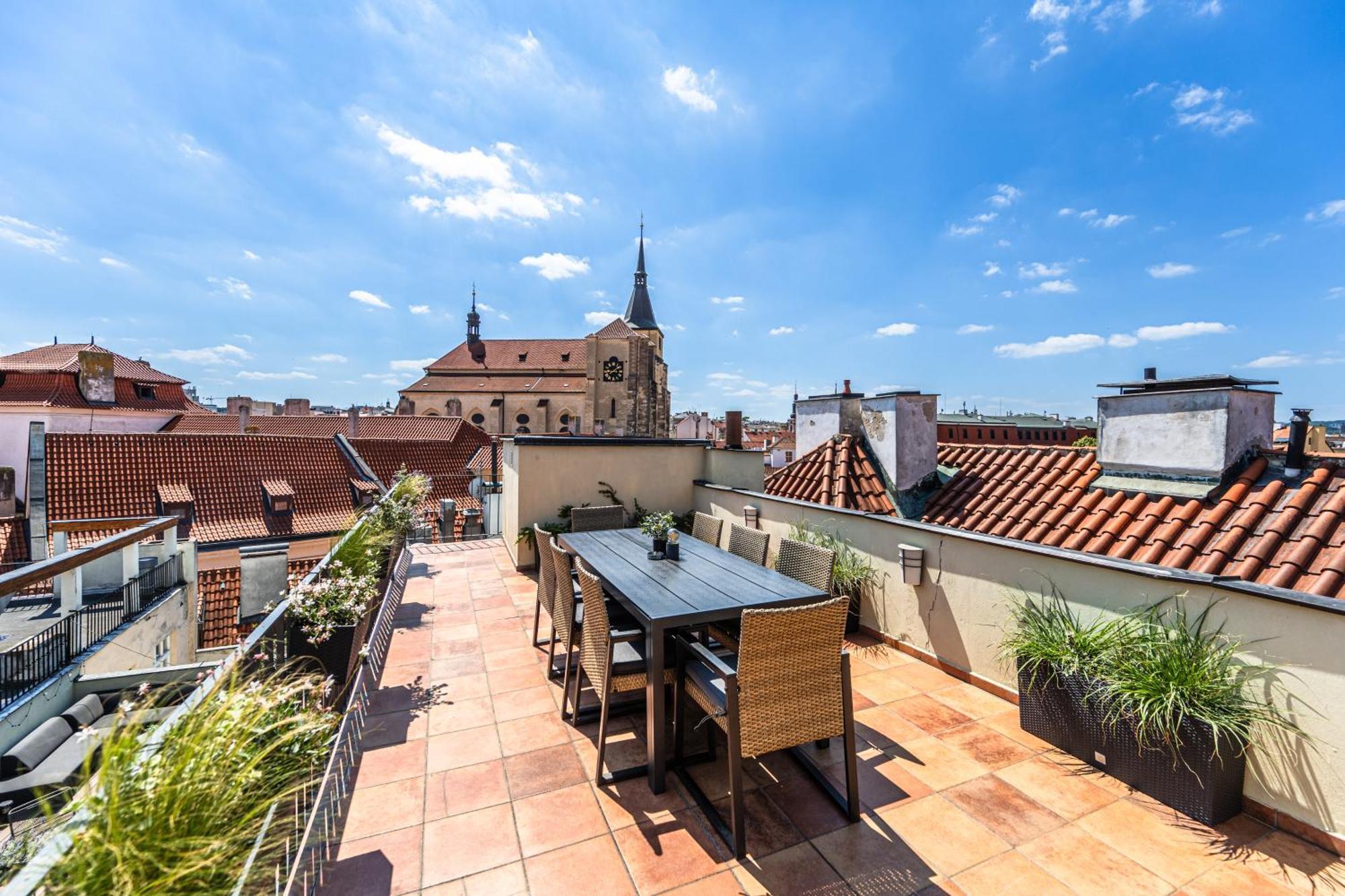 Charles Apartments In Old Town Praha Ruang foto